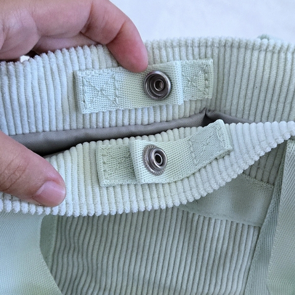 Adidas👟 Corduroy Mini Tote In Linen Green💚 - NWT - Picture 9 of 15